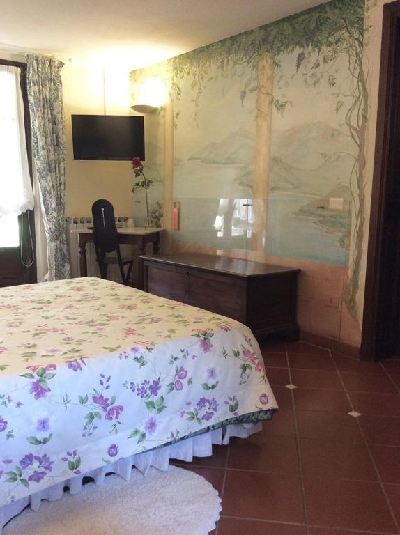 B&B Il Portico Sarzana Habitación foto